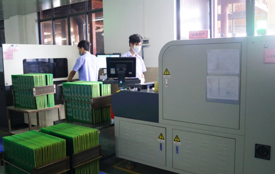 pcb是半導(dǎo)體還是集成電路？pcb和半導(dǎo)體的區(qū)別